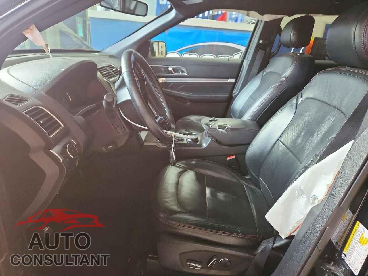 FORD EXPLORER 2017 - 1FM5K8GT3HGD15839