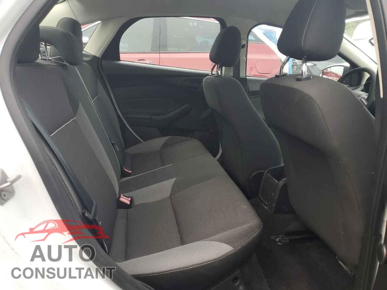 FORD FOCUS 2012 - 1FAHP3E26CL219919