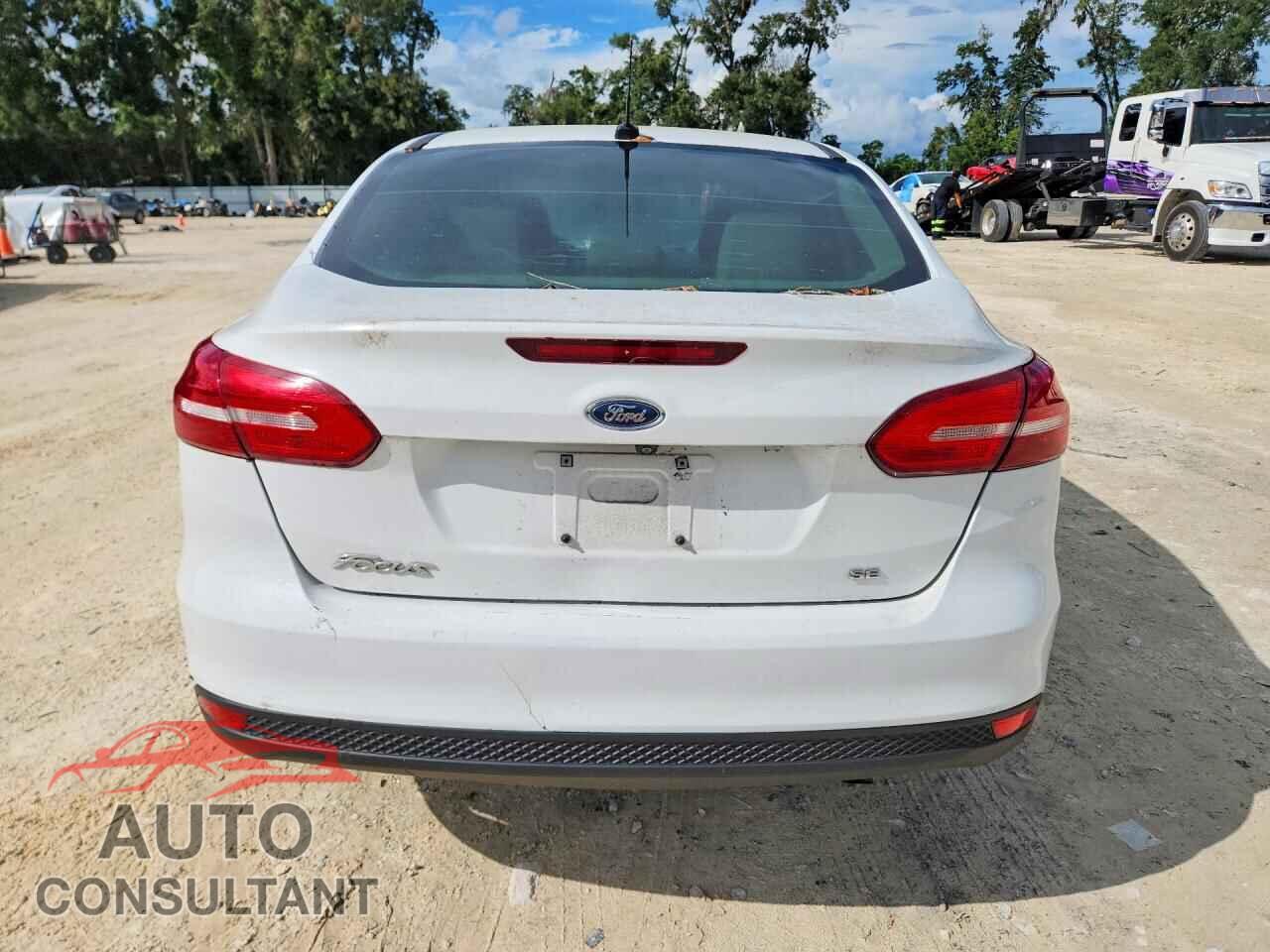 FORD FOCUS 2017 - 1FADP3F25HL306392
