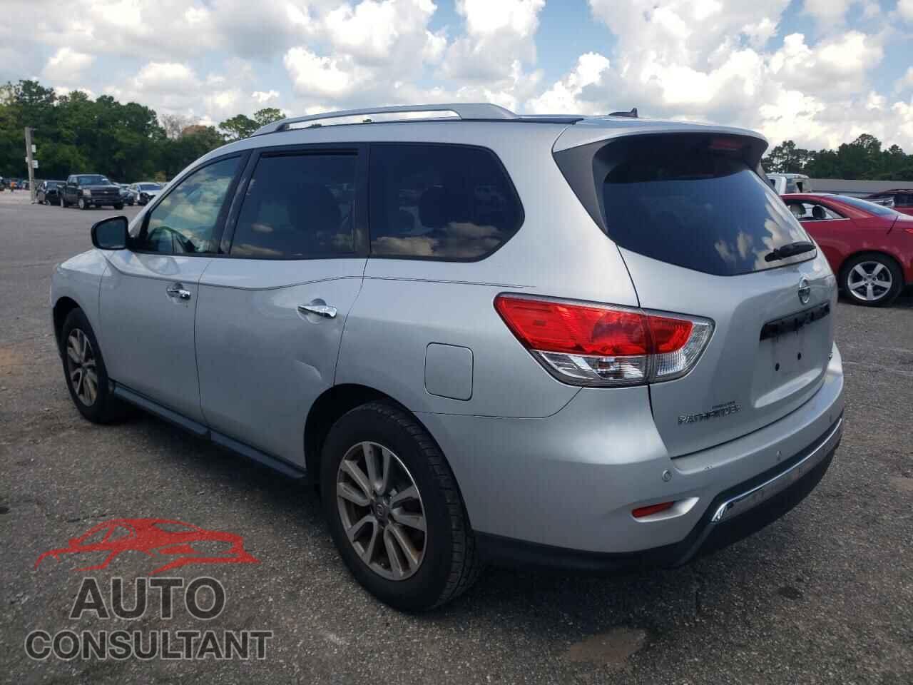 NISSAN PATHFINDER 2015 - 5N1AR2MN0FC649277