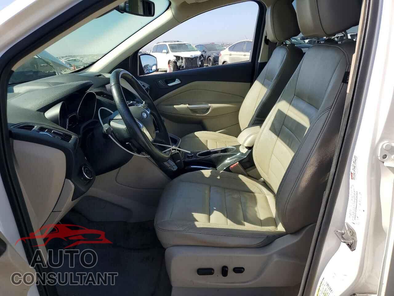 FORD ESCAPE 2014 - 1FMCU9J96EUB62696