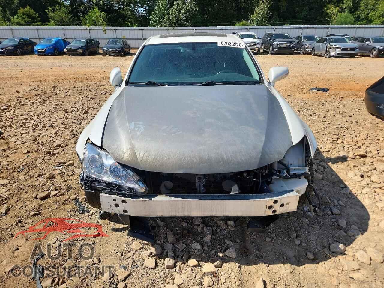 LEXUS IS 2010 - JTHBF5C26A5109664