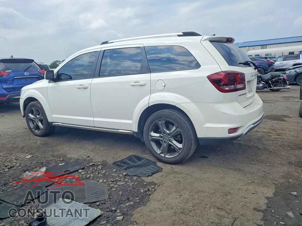 DODGE JOURNEY 2017 - 3C4PDCGGXHT544138