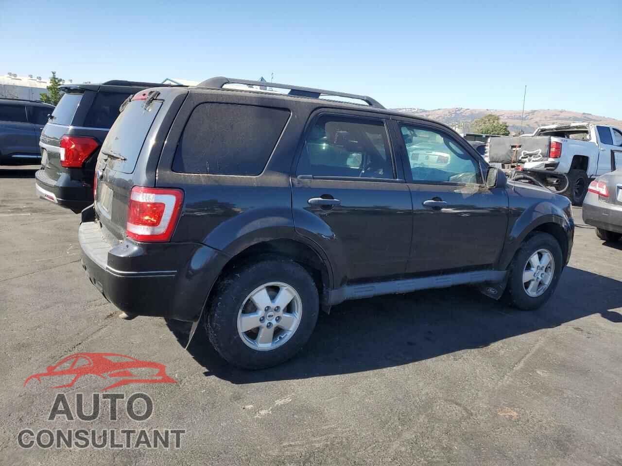FORD ESCAPE 2011 - 1FMCU0D79BKB55903