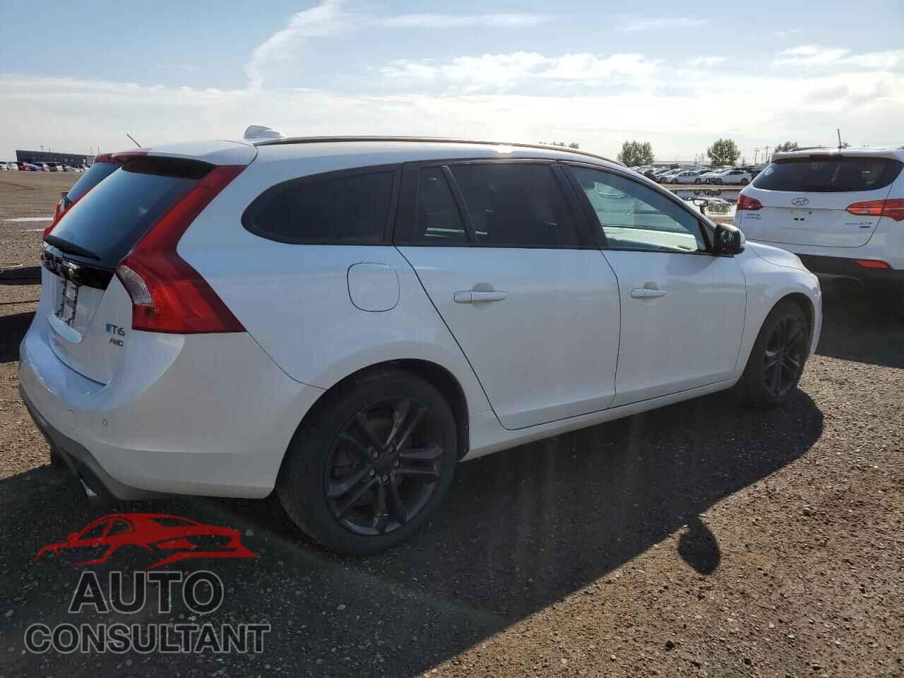 VOLVO V60 2018 - YV149MSL3J2383812