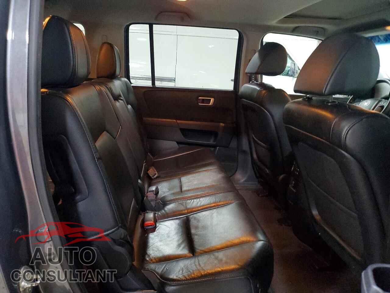 HONDA PILOT 2012 - 5FNYF4H56CB062209