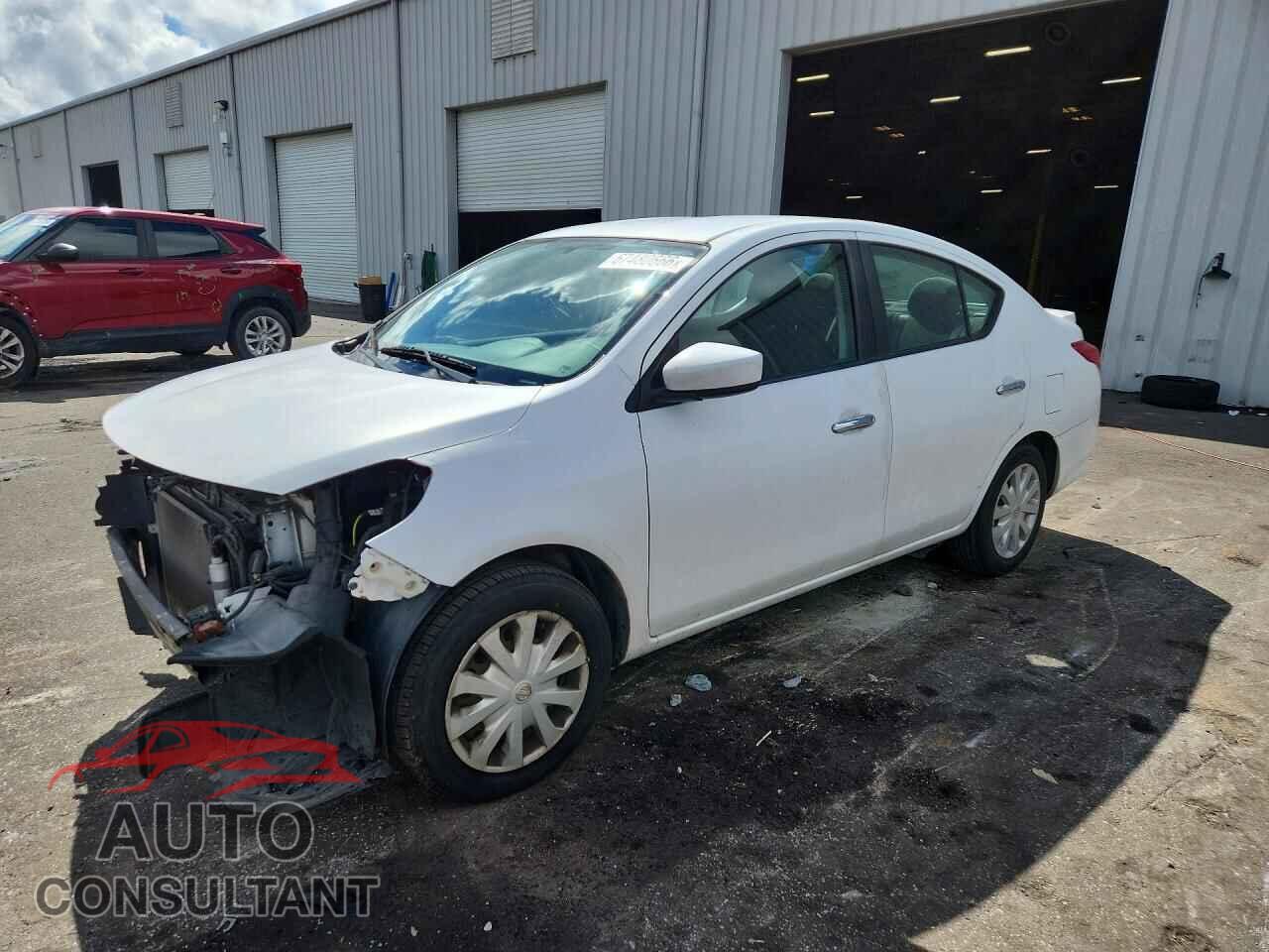 NISSAN VERSA 2017 - 3N1CN7AP1HK419646