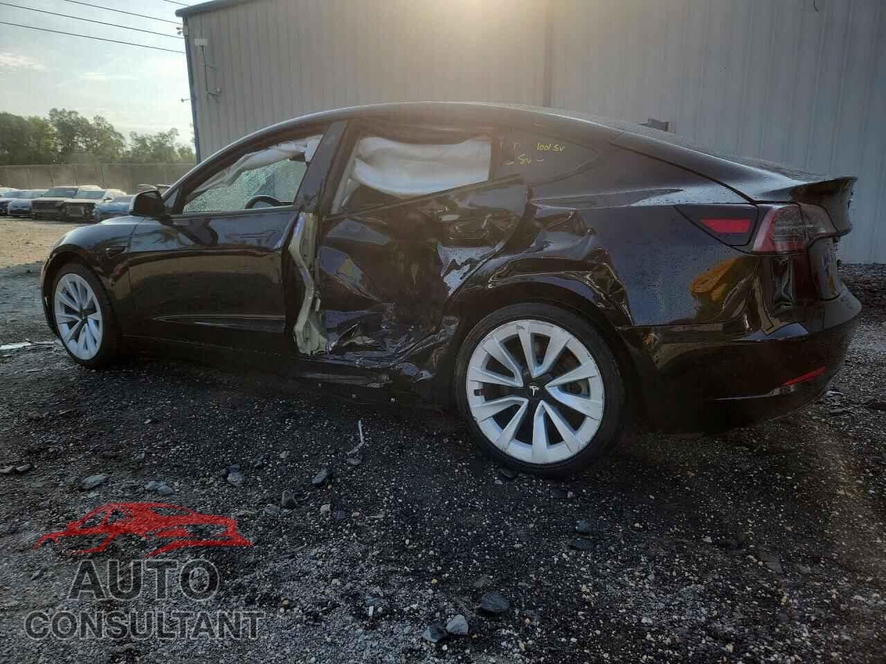 TESLA MODEL 3 2022 - 5YJ3E1EA4NF370267