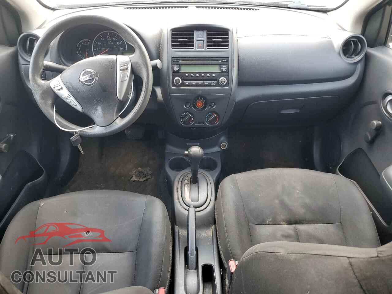 NISSAN VERSA 2017 - 3N1CN7AP1HL803761