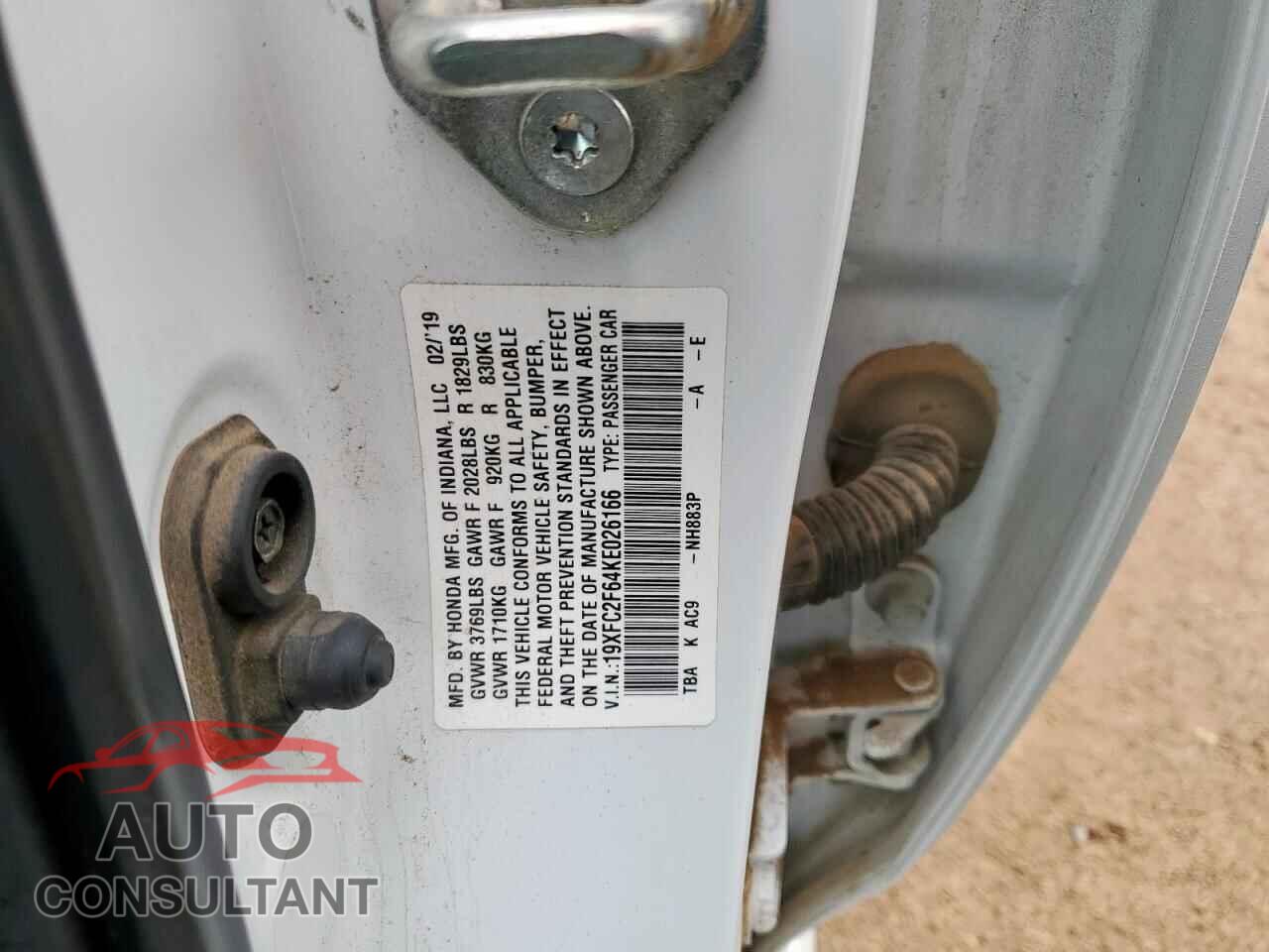 HONDA CIVIC 2019 - 19XFC2F64KE026166