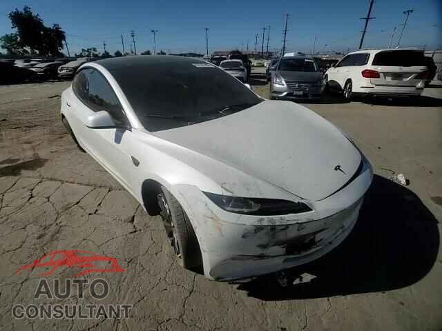 TESLA MODEL 3 2024 - 5YJ3E1EA4RF772165