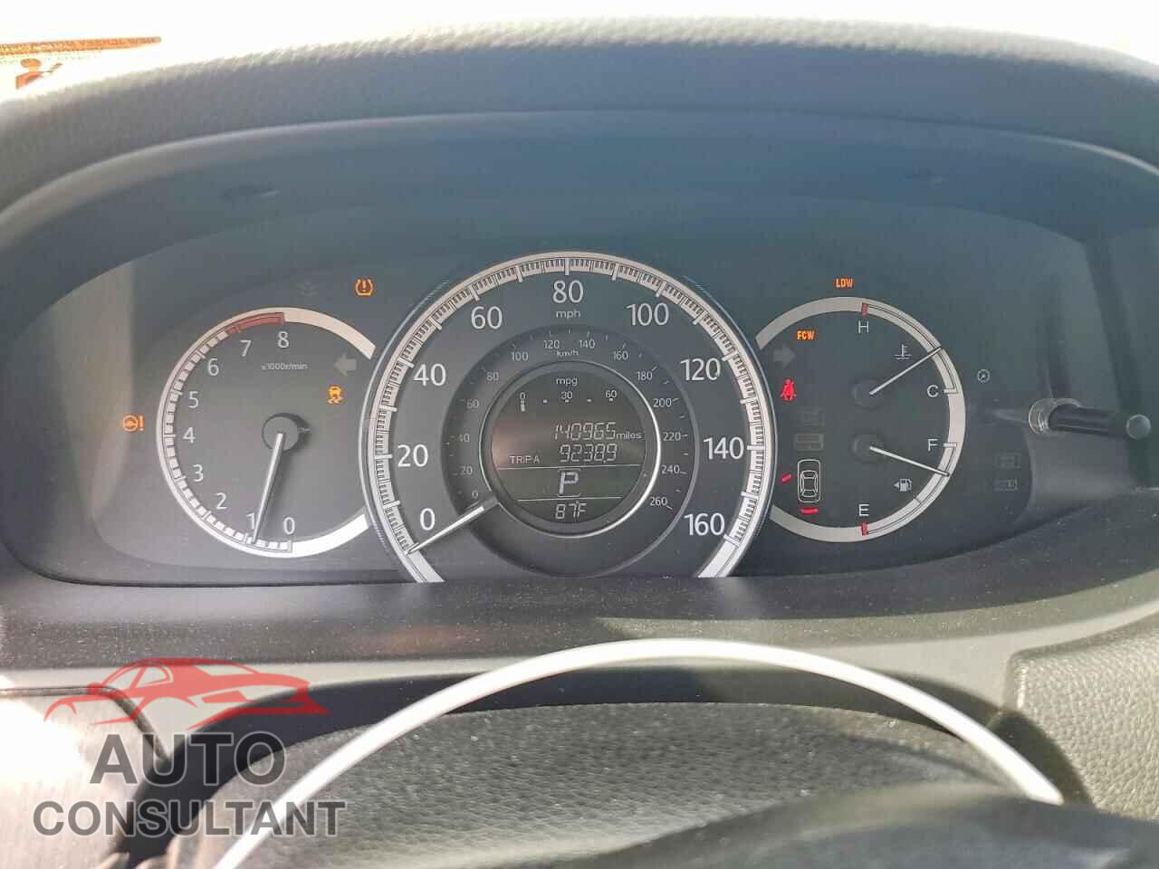 HONDA ACCORD 2013 - 1HGCR2F82DA084402