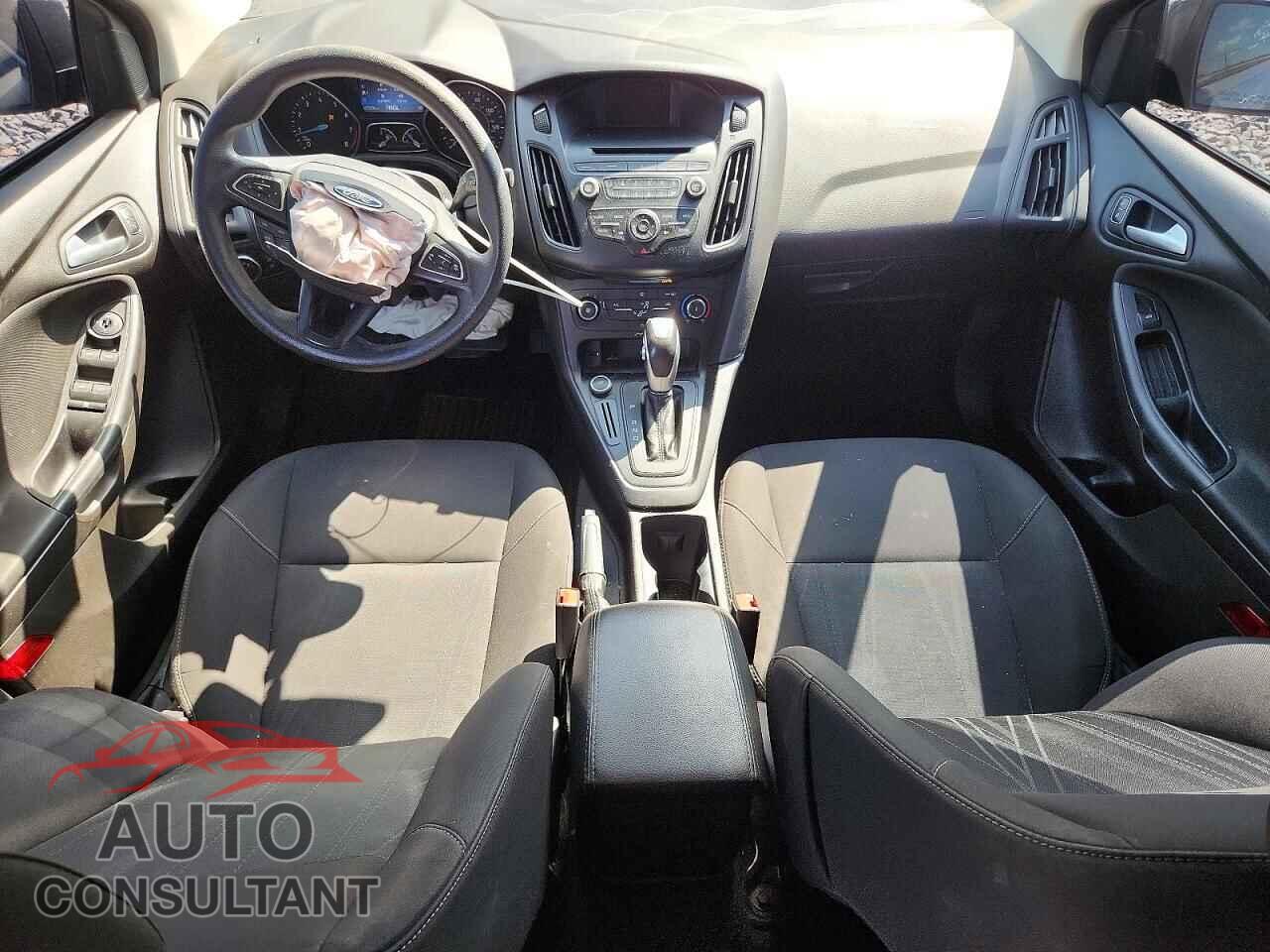 FORD FOCUS 2016 - 1FADP3F20GL292190