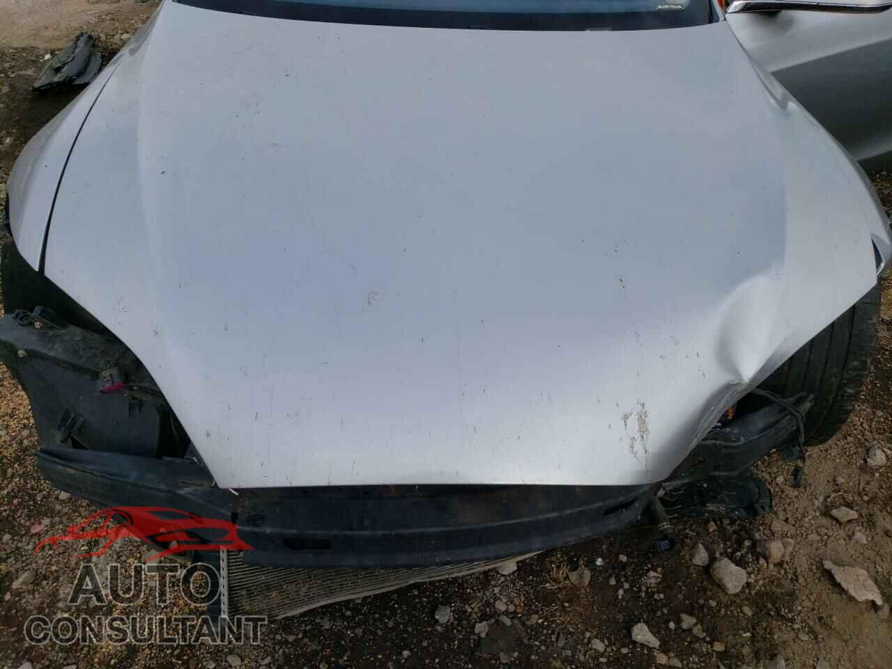 TESLA MODEL S 2015 - 5YJSA1H25FFP78385