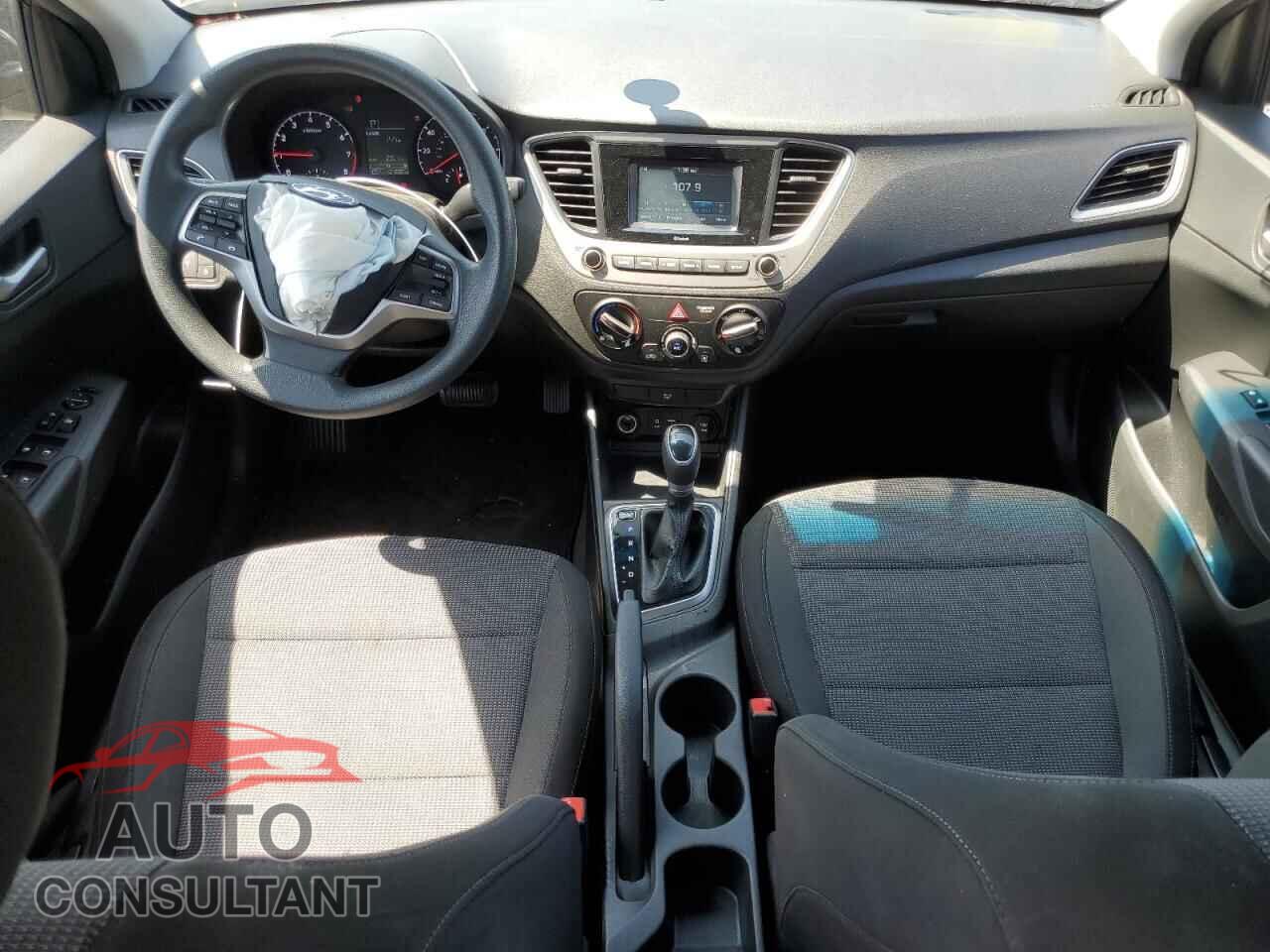 HYUNDAI ACCENT 2018 - 3KPC24A31JE020080