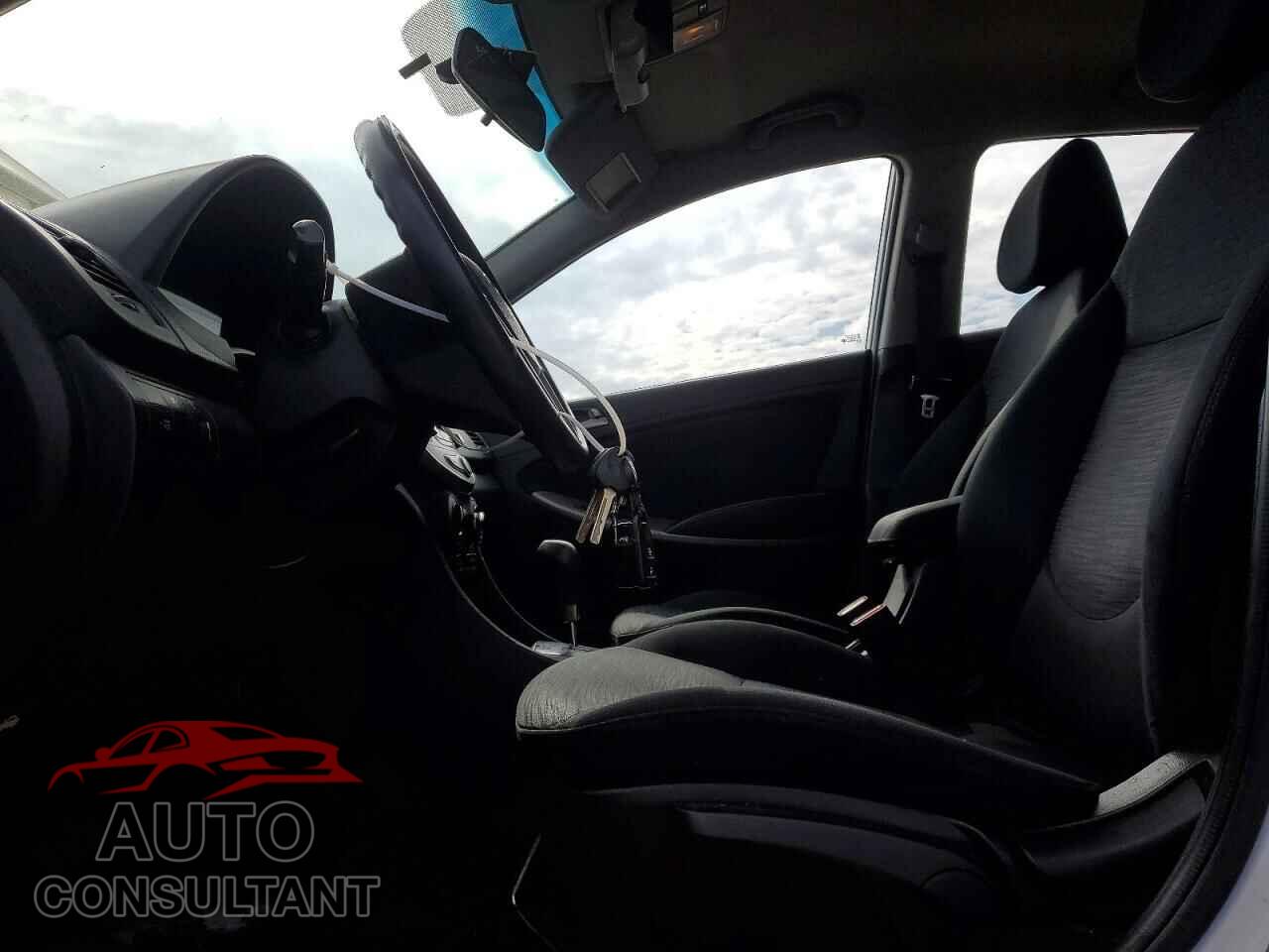 HYUNDAI ACCENT 2016 - KMHCT5AE0GU244631
