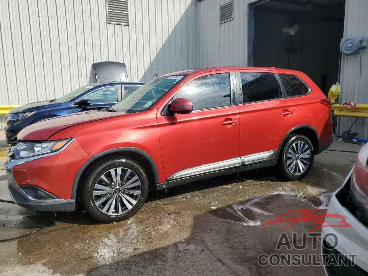 MITSUBISHI OUTLANDER 2019 - JA4AD3A38KZ008827