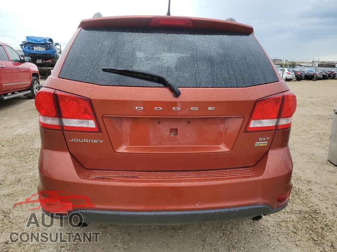 DODGE JOURNEY 2013 - 3C4PDCCG8DT581933