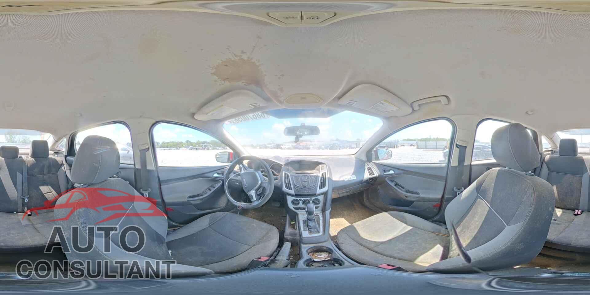 FORD FOCUS 2014 - 1FADP3F23EL114710