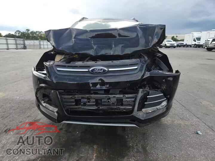 FORD ESCAPE 2016 - 1FMCU9G95GUA07311