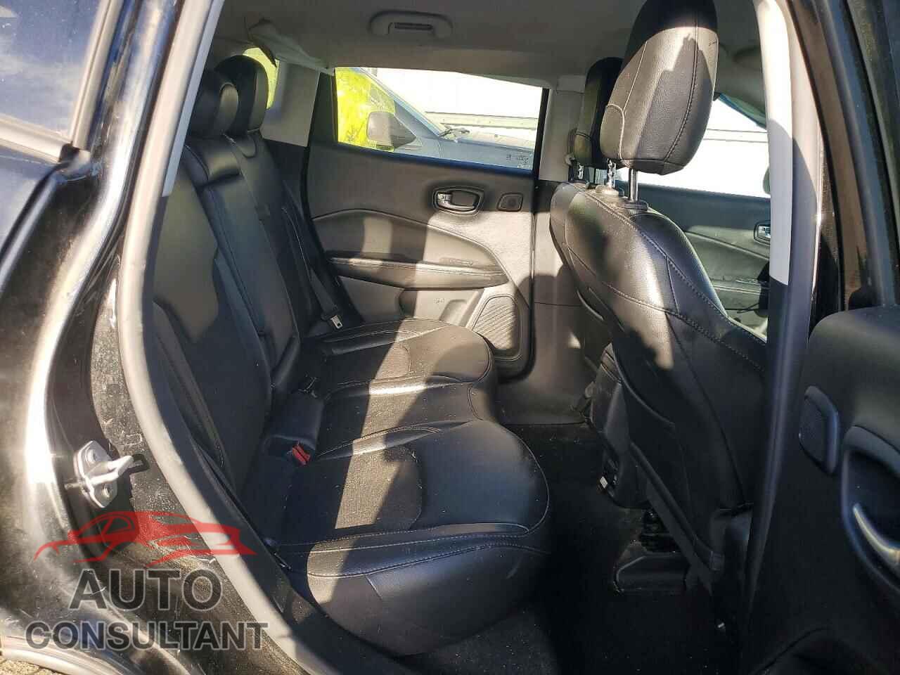 JEEP COMPASS 2020 - 3C4NJDBB9LT203923