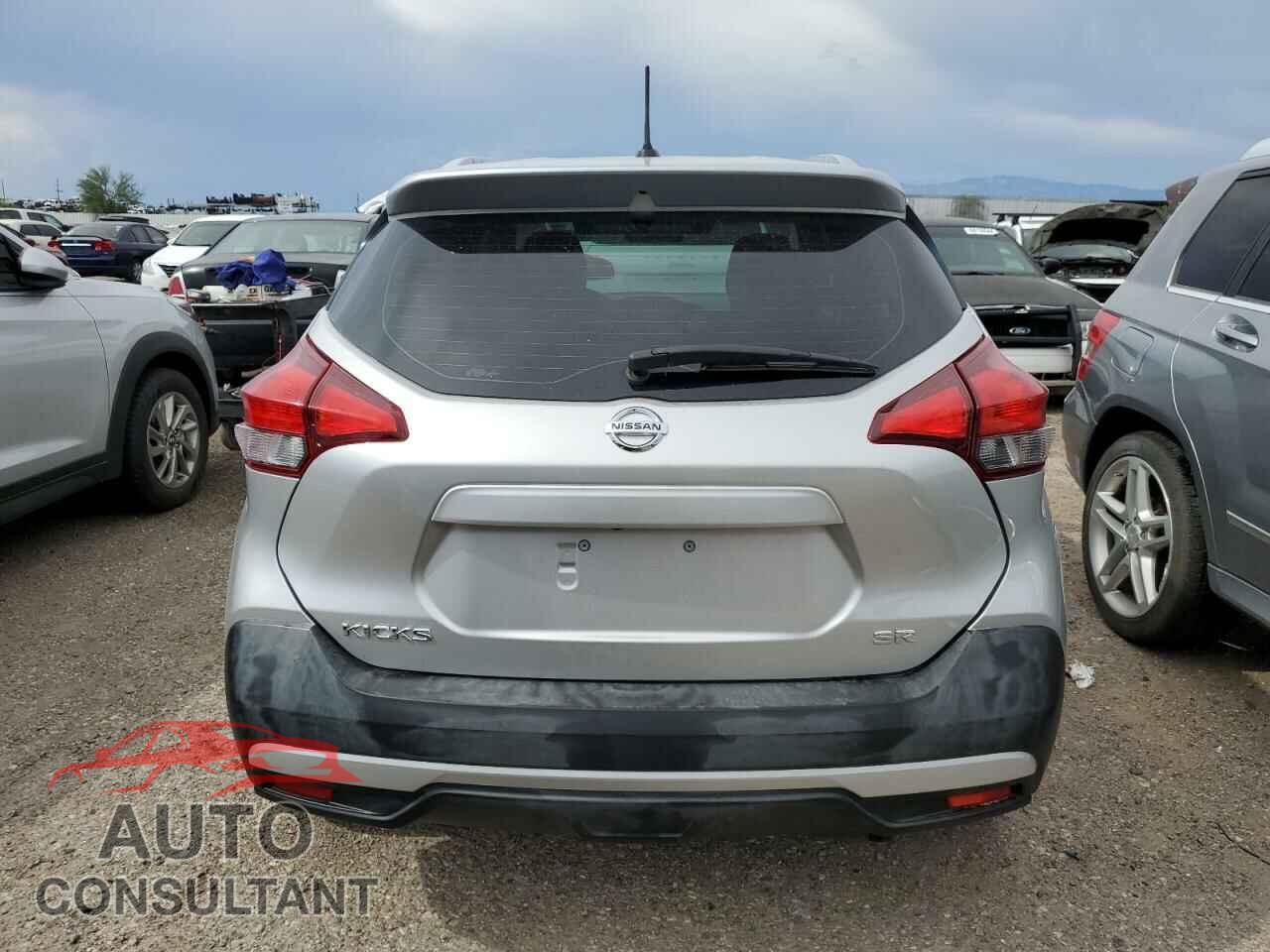 NISSAN KICKS 2019 - 3N1CP5CU3KL517600