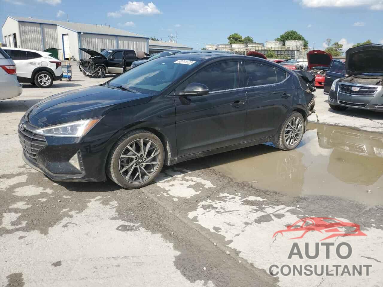 HYUNDAI ELANTRA 2019 - KMHD84LF2KU753215