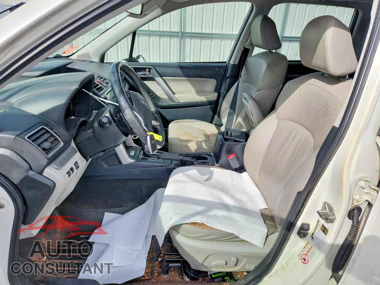 SUBARU FORESTER 2016 - JF2SJAVC8GH528008