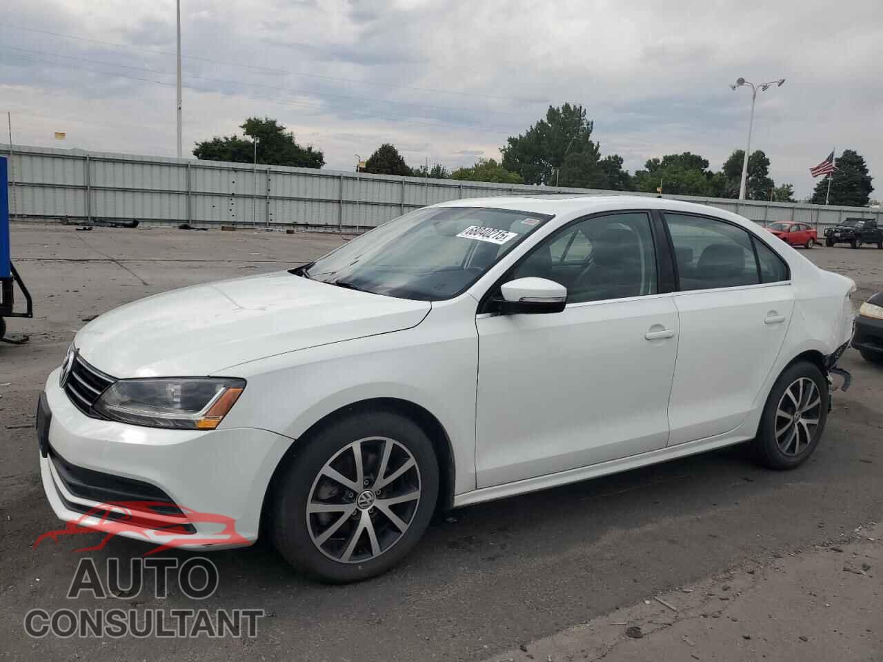 VOLKSWAGEN JETTA 2017 - 3VWDB7AJ0HM255295
