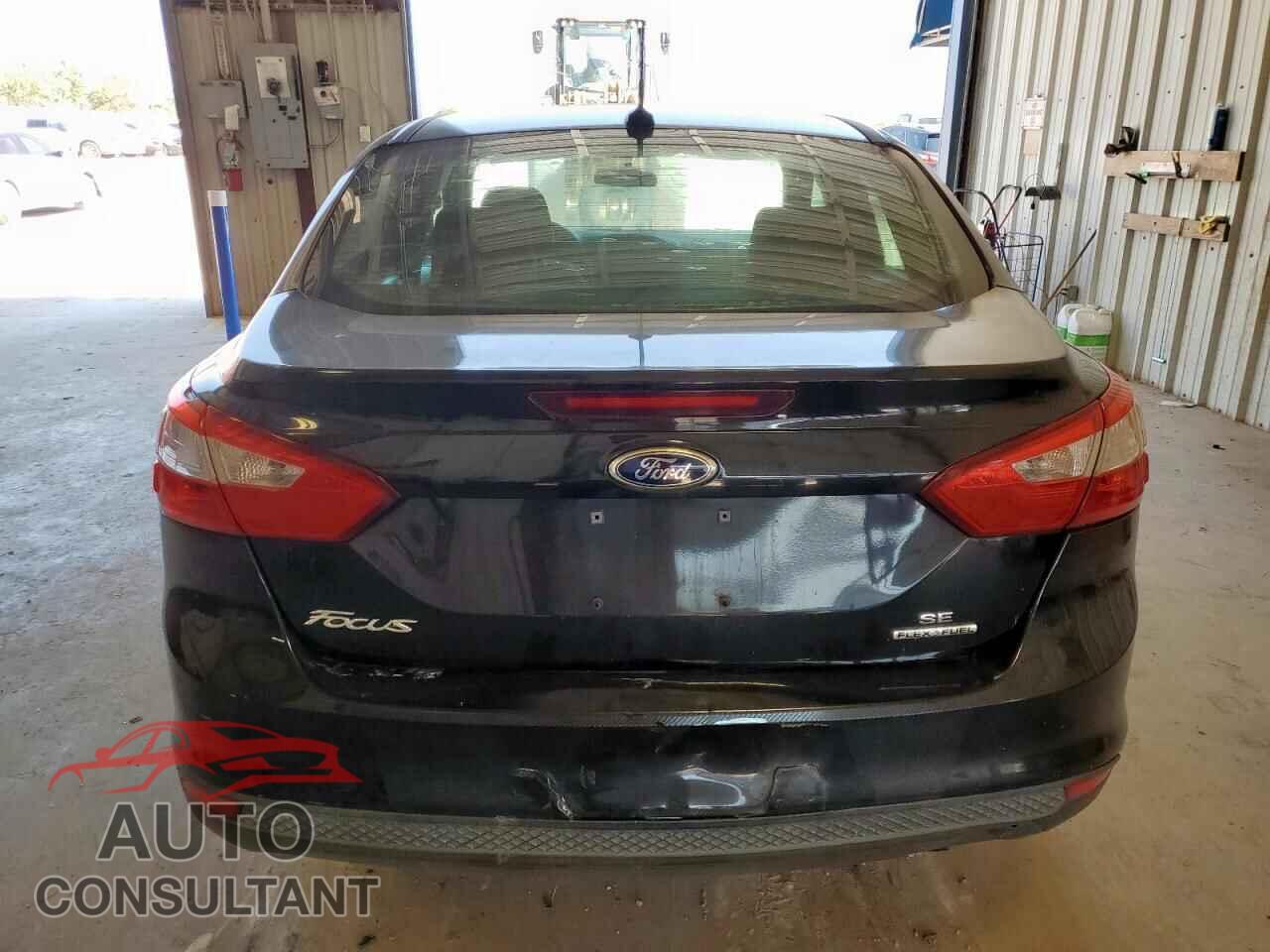 FORD FOCUS 2014 - 1FADP3F23EL299423