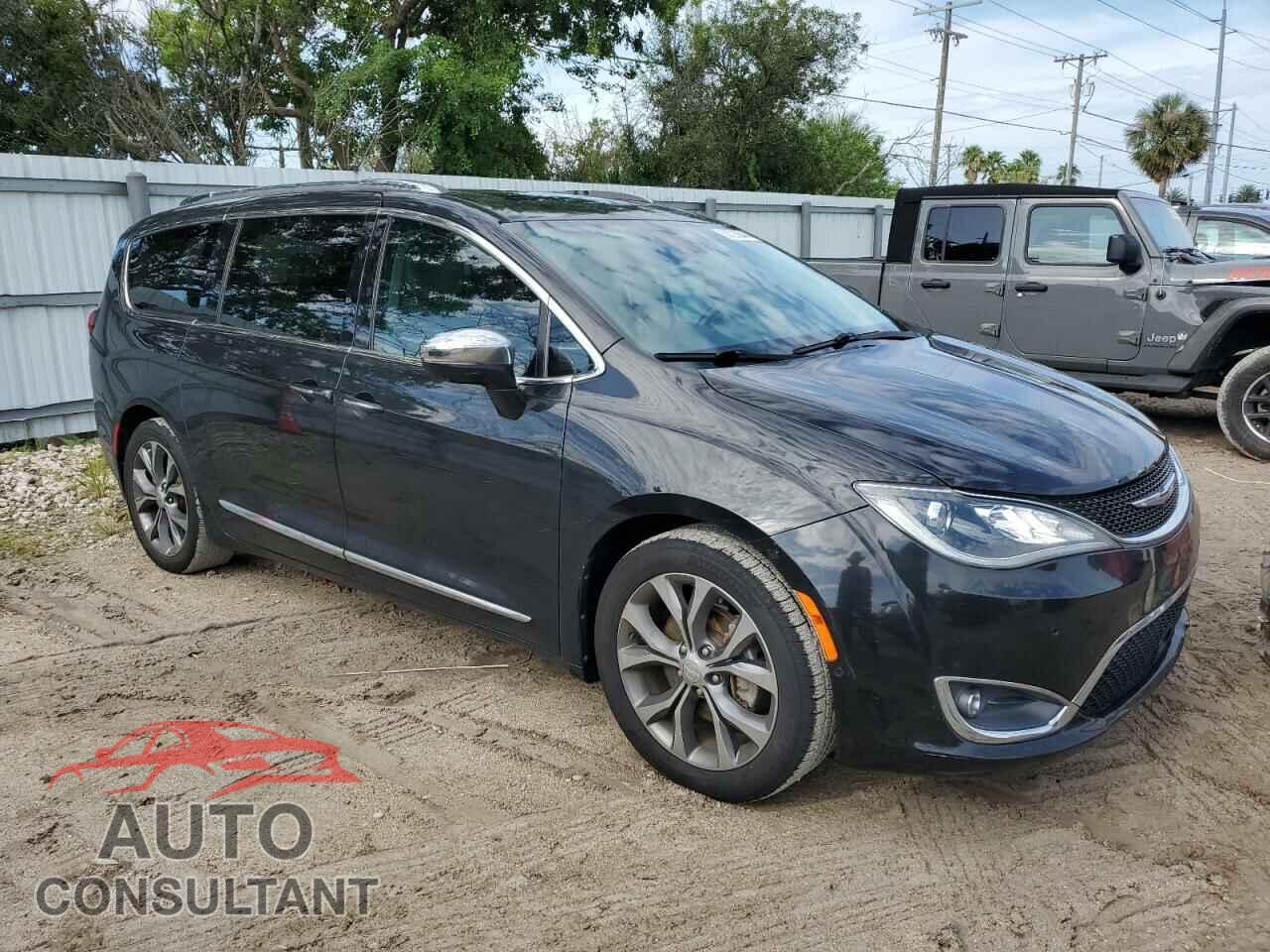 CHRYSLER PACIFICA 2017 - 2C4RC1GGXHR726604