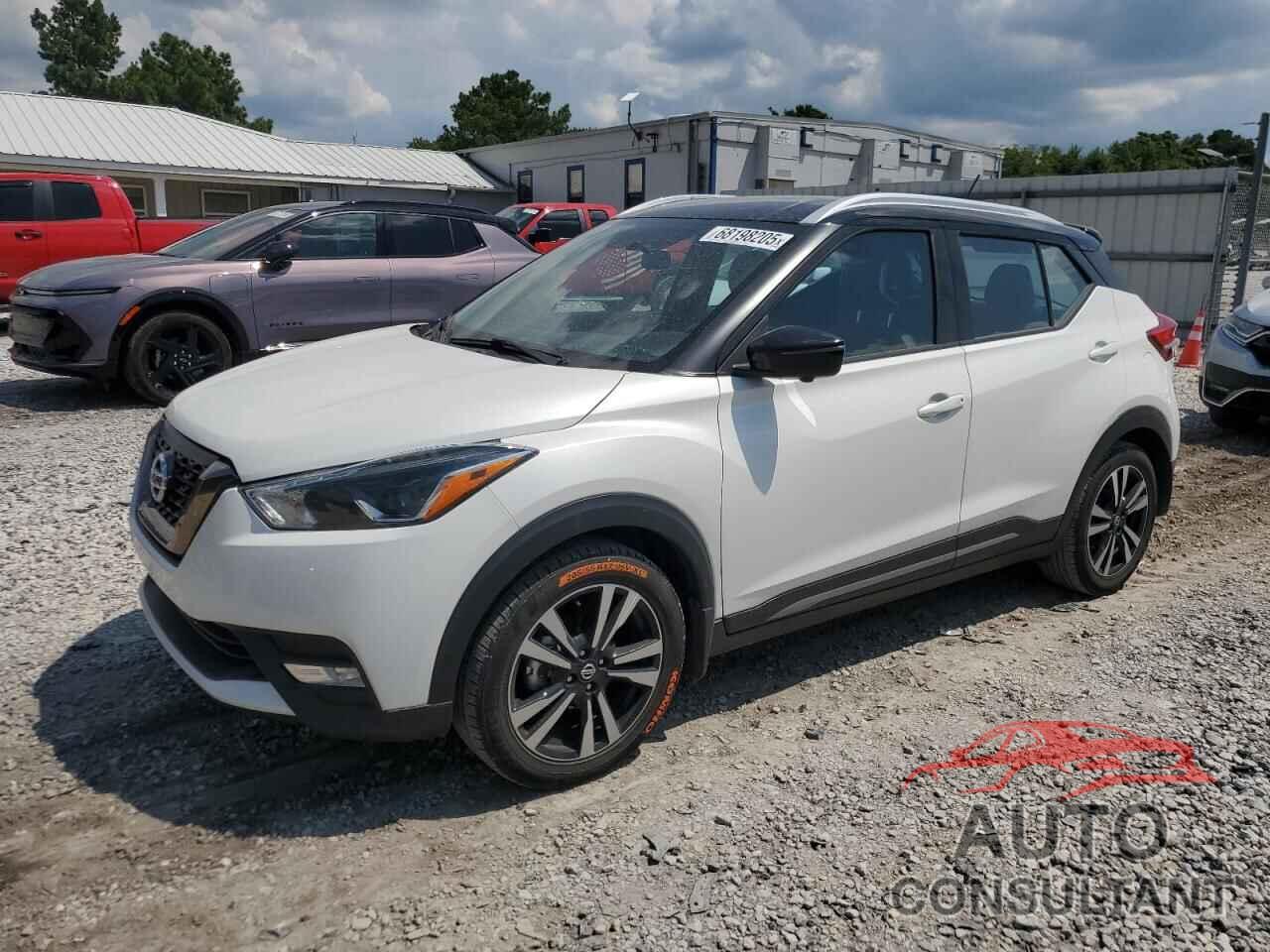 NISSAN KICKS 2019 - 3N1CP5CU6KL567200
