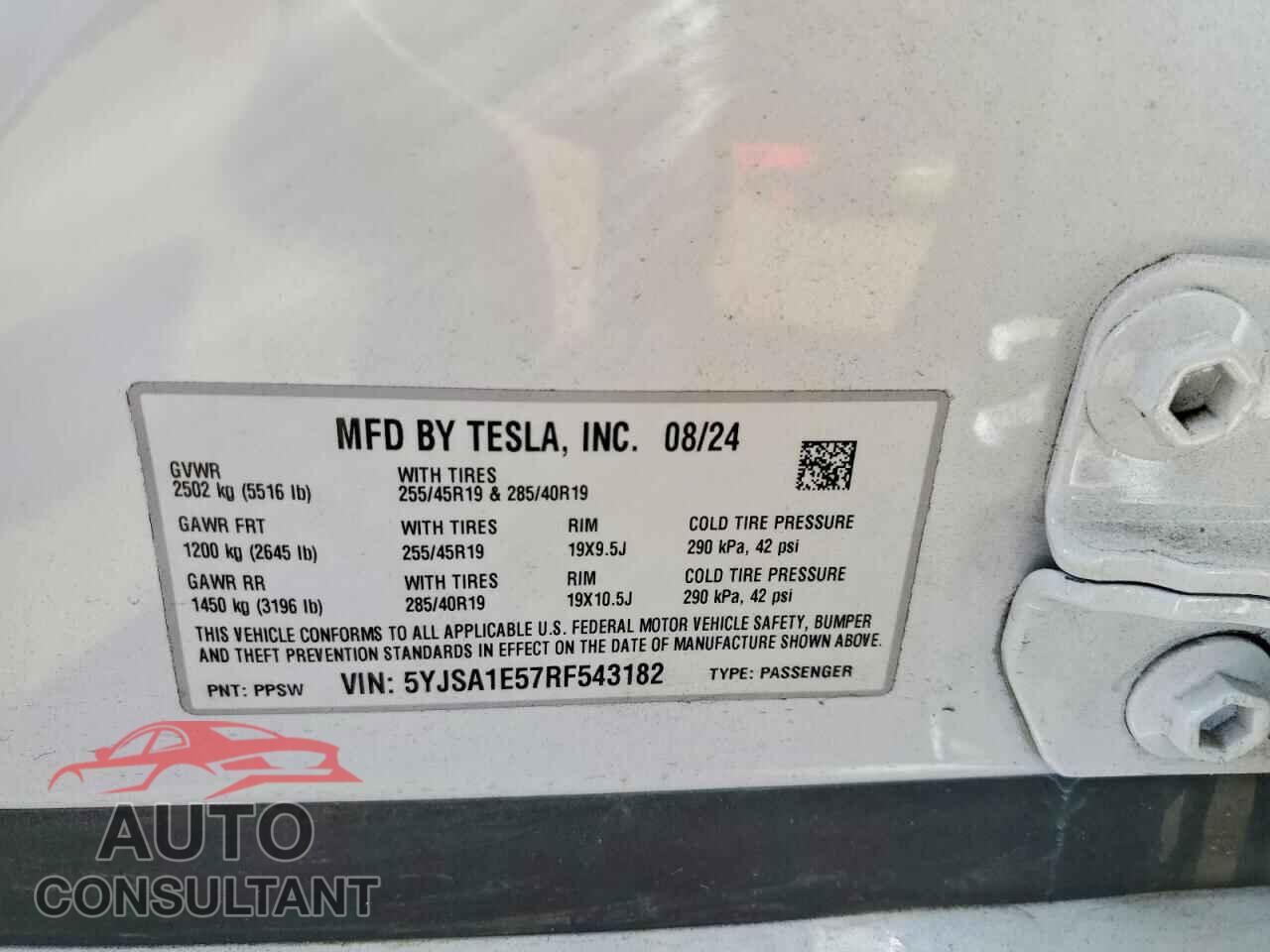 TESLA MODEL S 2024 - 5YJSA1E57RF543182