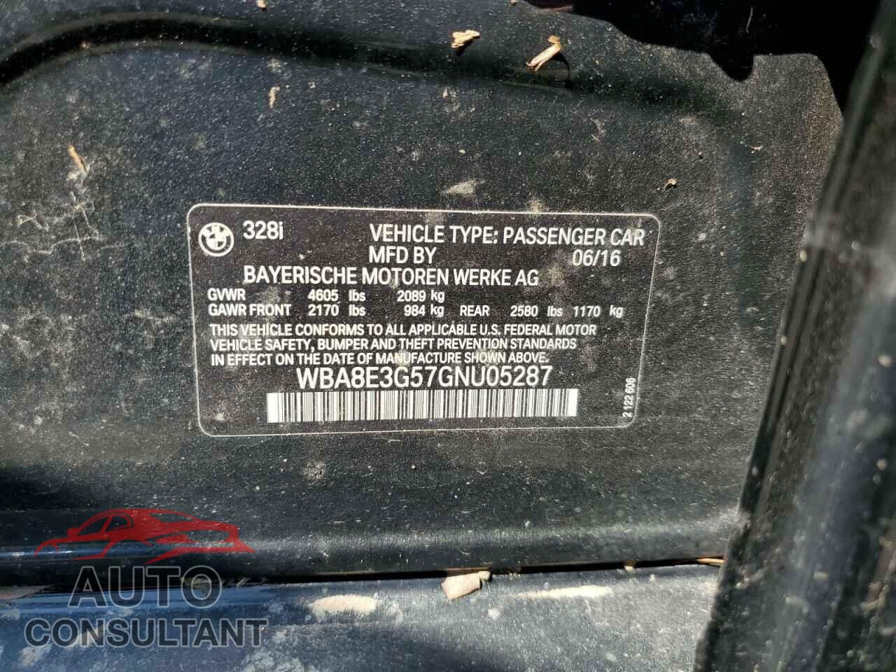 BMW 3 SERIES 2016 - WBA8E3G57GNU05287