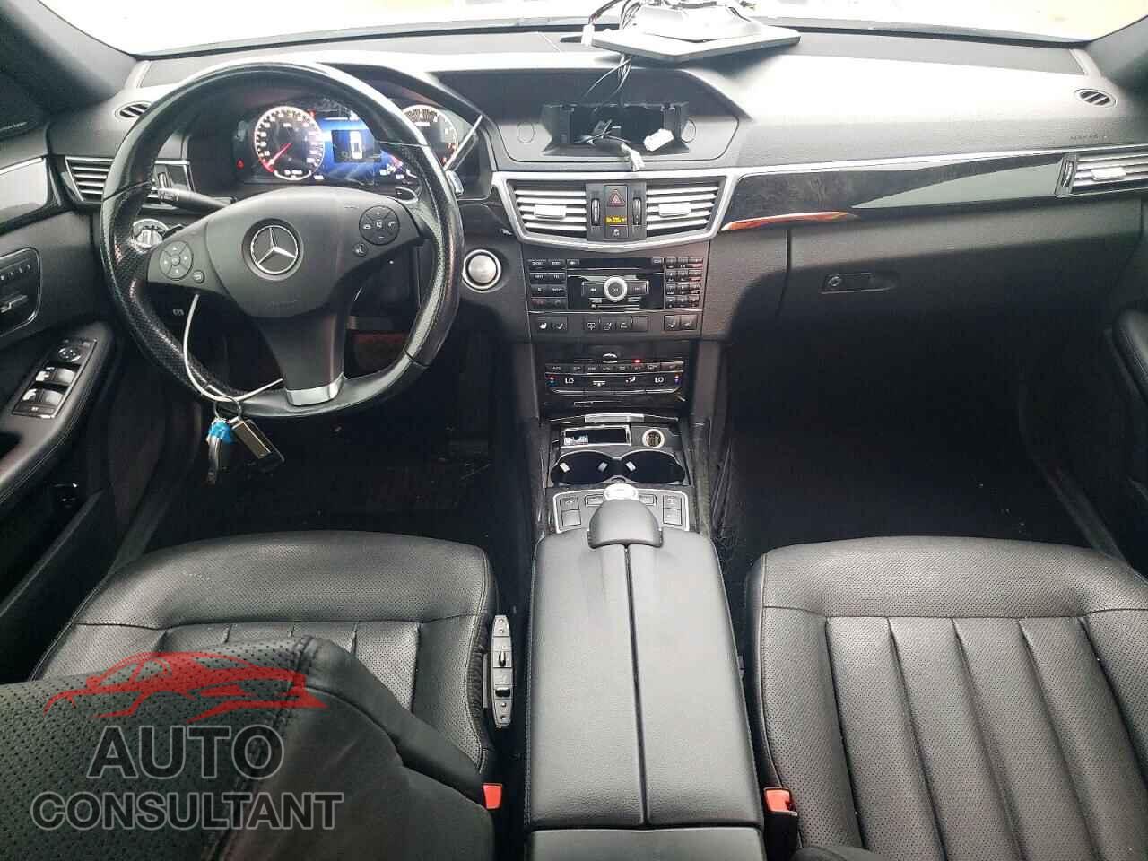 MERCEDES-BENZ E-CLASS 2010 - WDDHF9AB8AA138859