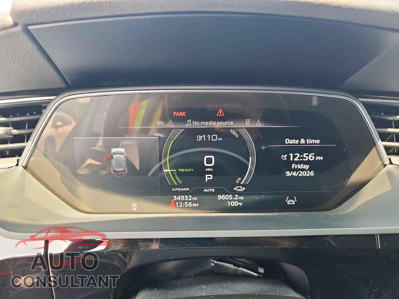 AUDI E-TRON 2021 - WA1LAAGE3MB019499