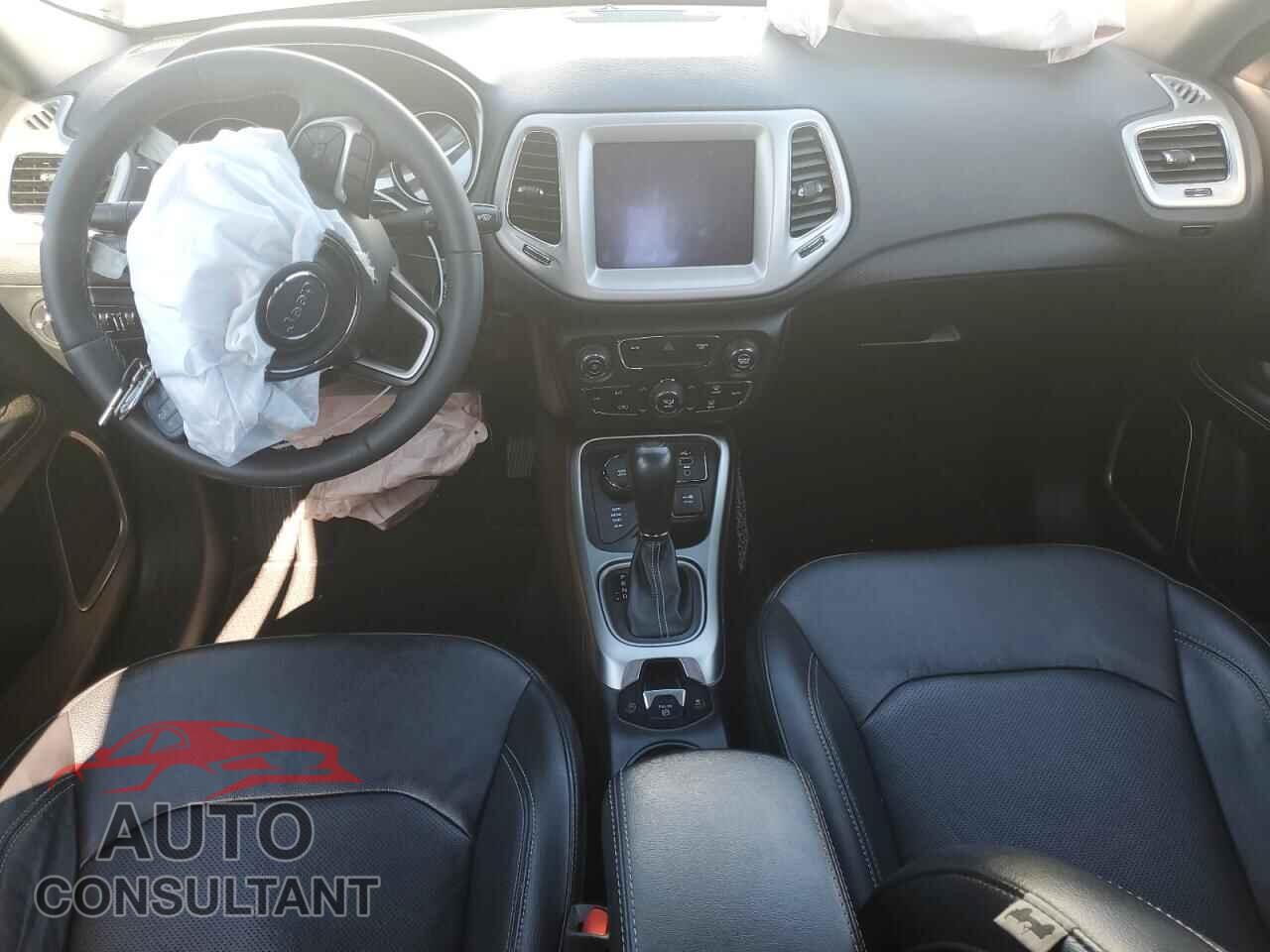 JEEP COMPASS 2021 - 3C4NJDEB3MT593009