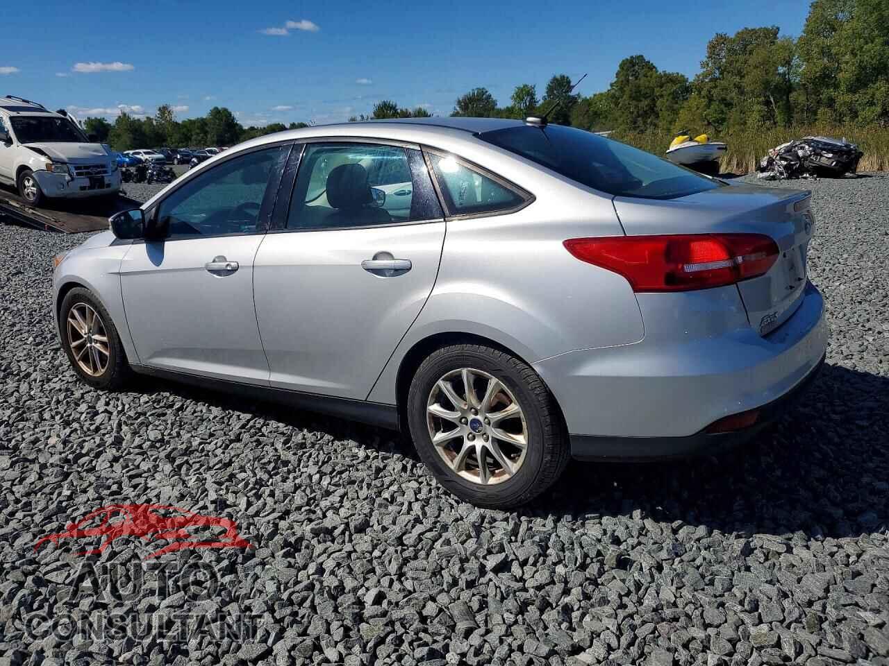 FORD FOCUS 2016 - 1FADP3F20GL335913
