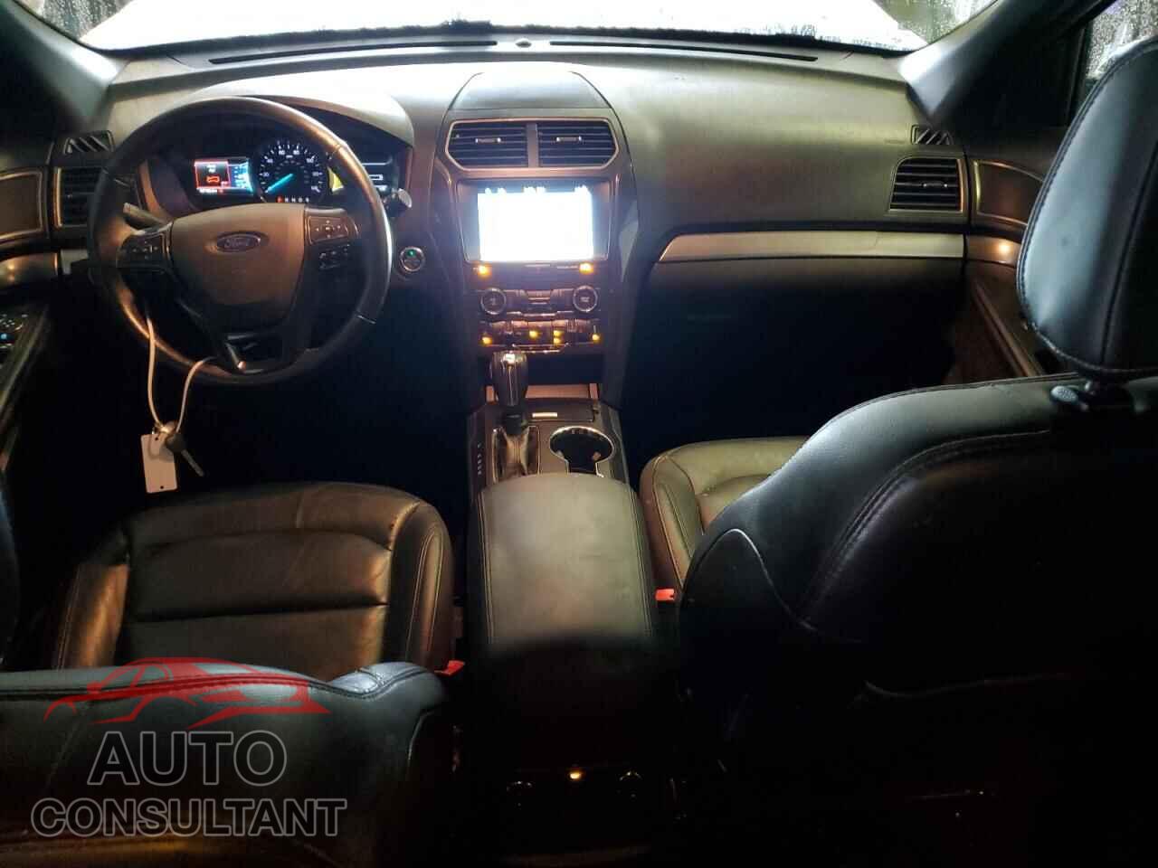 FORD EXPLORER 2018 - 1FM5K8D80JGB35028