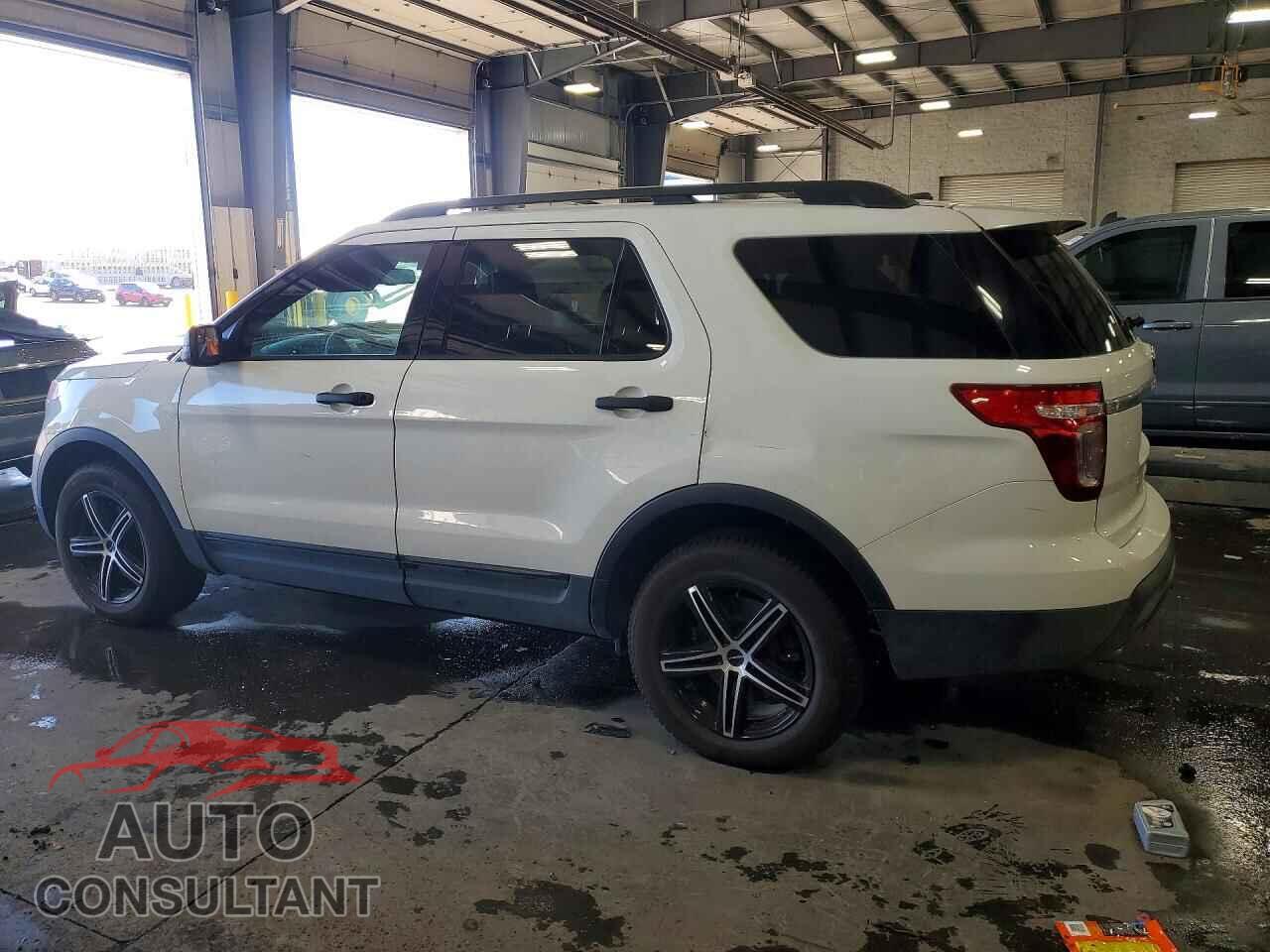 FORD EXPLORER 2015 - 1FM5K8B88FGA96635