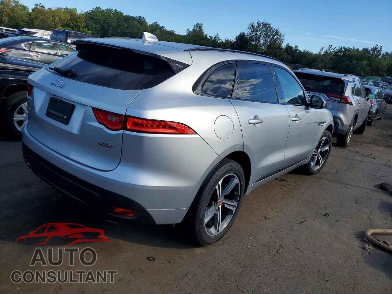 JAGUAR F-PACE 2017 - SADCL2BN8HA099704