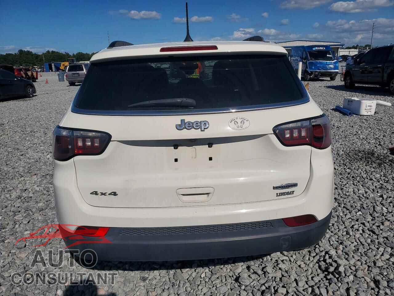 JEEP COMPASS 2017 - 3C4NJDBB1HT628012