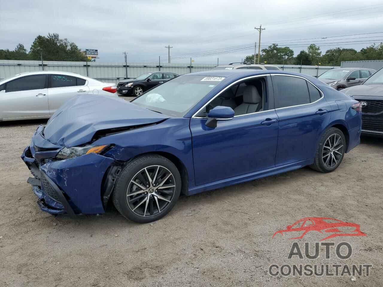 TOYOTA CAMRY 2023 - 4T1G11AK2PU147873