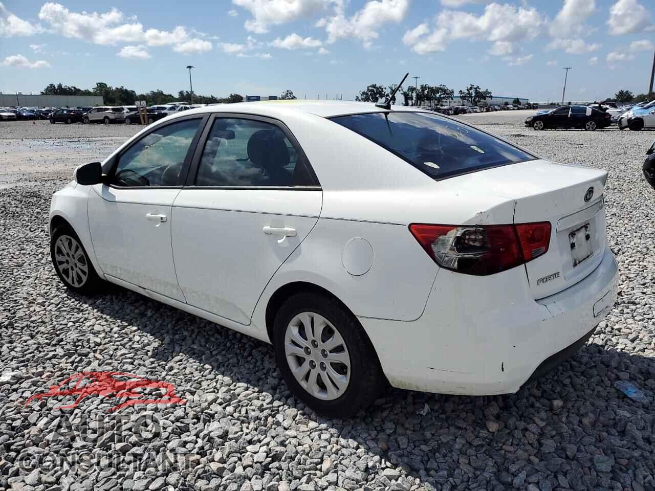 KIA FORTE 2012 - KNAFT4A25C5533409