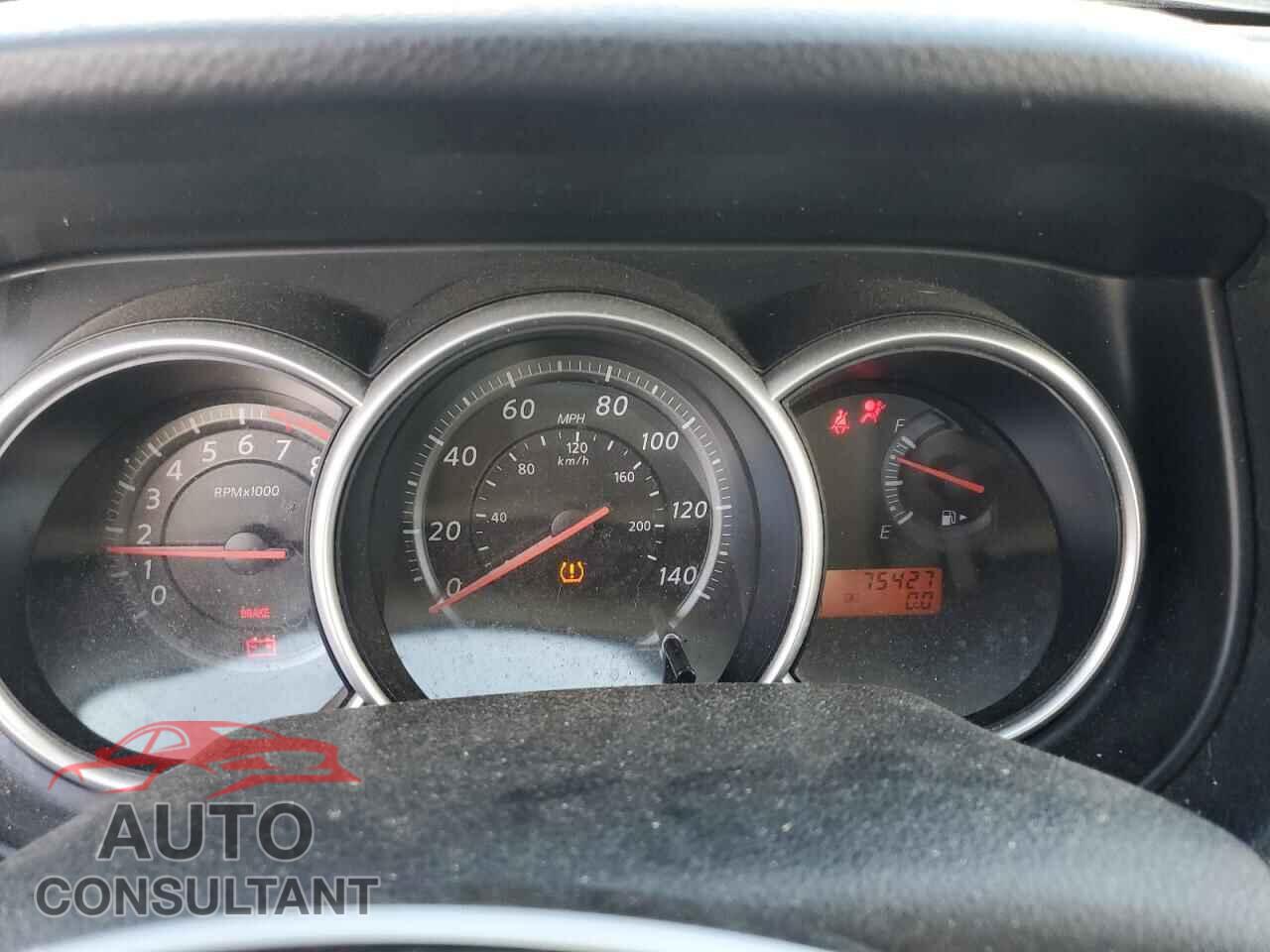 NISSAN VERSA 2011 - 3N1BC1AP1BL447060