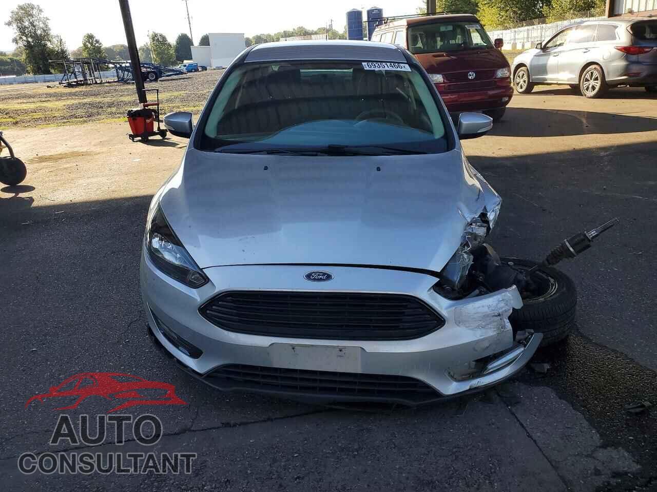 FORD FOCUS 2017 - 1FADP3FE3HL292924