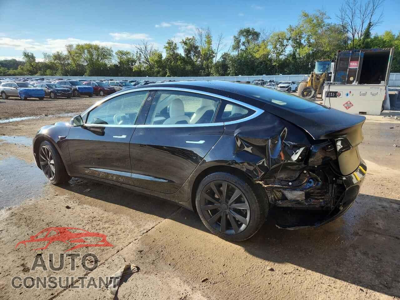 TESLA MODEL 3 2018 - 5YJ3E1EB1JF099266