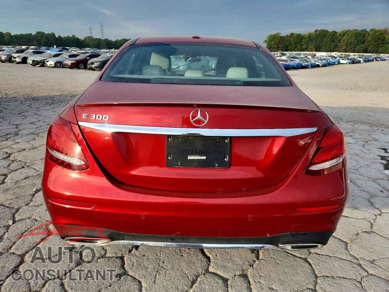 MERCEDES-BENZ E-CLASS 2017 - WDDZF4JB8HA062271