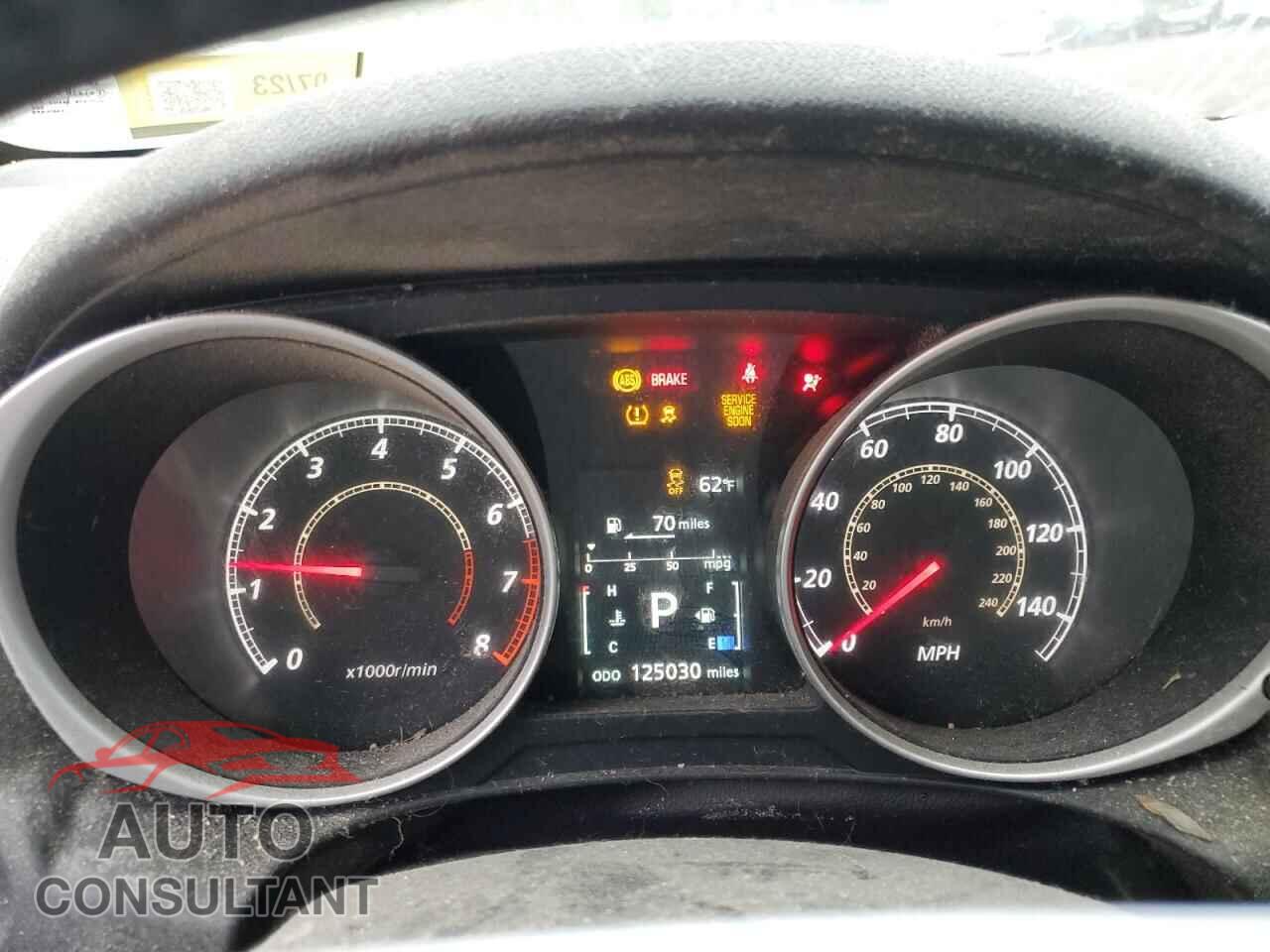 MITSUBISHI OUTLANDER 2015 - 4A4AR3AUXFE019575