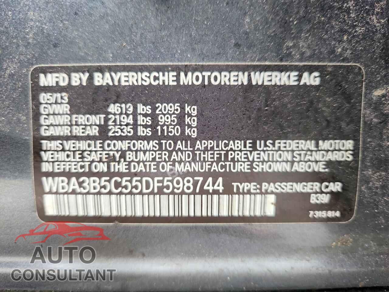 BMW 3 SERIES 2013 - WBA3B5C55DF598744